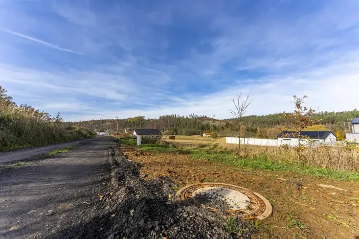 Prodej pozemku pro bydlení, Libež, 931 m2