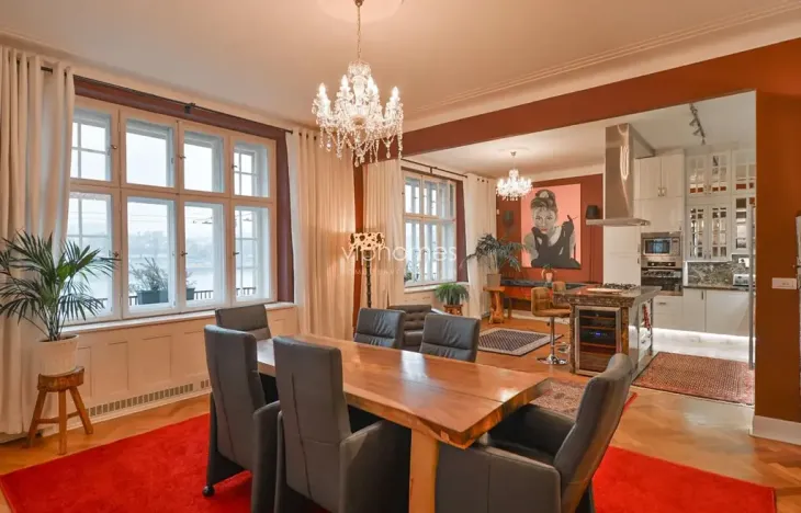 Pronájem bytu 4+1, Praha - Nové Město, Na hrobci, 180 m2