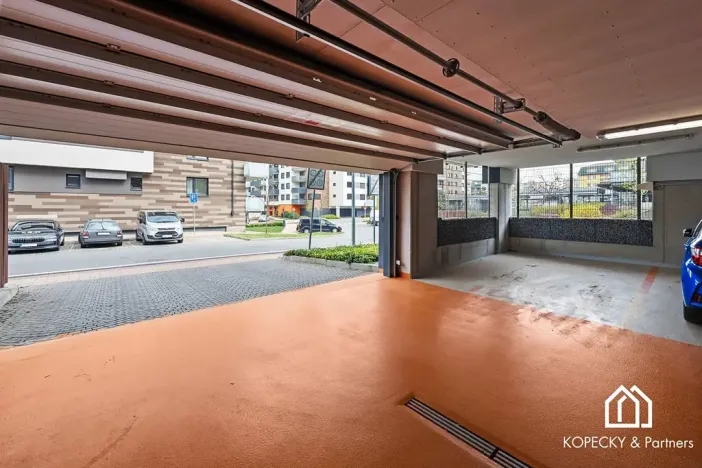 Pronájem bytu 2+kk, Praha - Hlubočepy, Ondrákové, 49 m2
