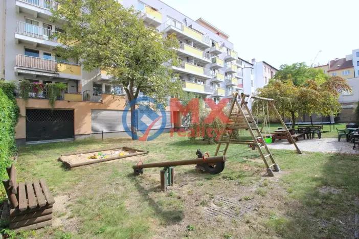 Prodej bytu 1+kk, Praha - Libeň, Kurta Konráda, 25 m2