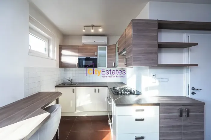 Prodej bytu 2+kk, Praha - Břevnov, Patočkova, 67 m2