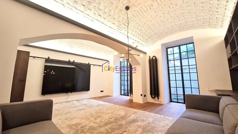 Prodej bytu 2+1, Praha - Smíchov, Janáčkovo nábřeží, 85 m2