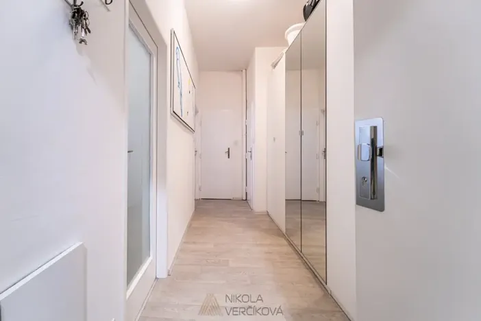 Pronájem bytu 2+kk, Brno, Burešova, 53 m2