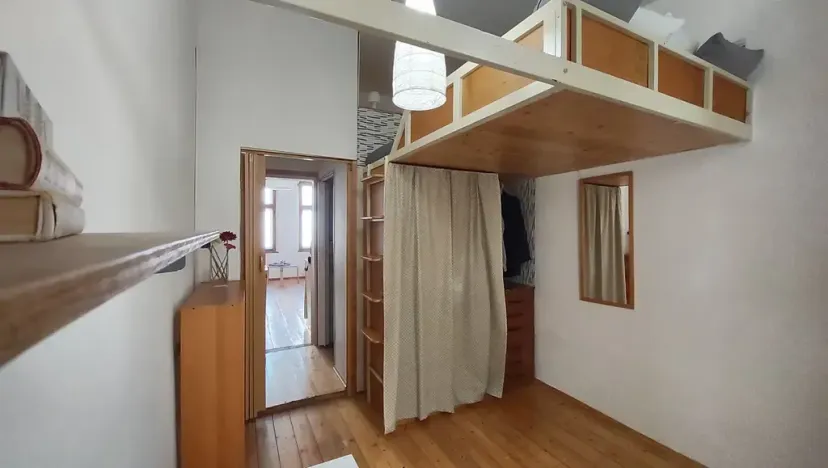 Pronájem bytu 2+kk, Praha, Nuselská, 30 m2