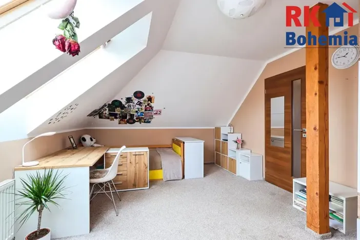 Prodej rodinného domu, Český Brod, K Vysílači, 169 m2