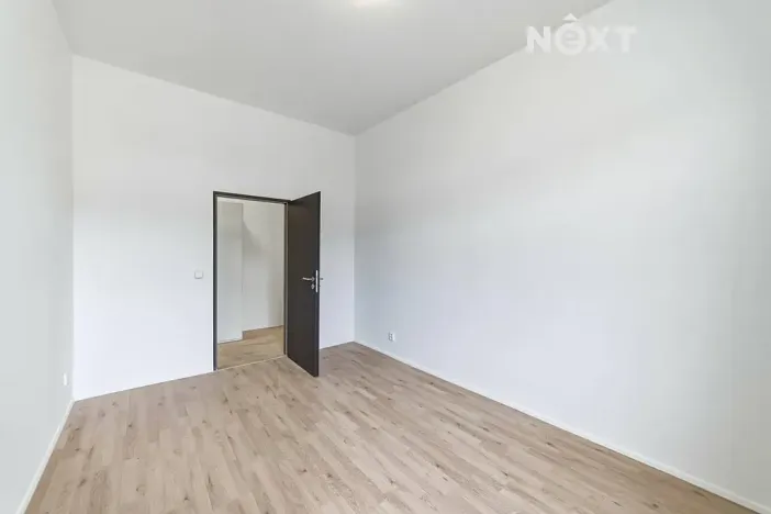 Prodej bytu 2+kk, Praha - Libeň, V zahradách, 40 m2