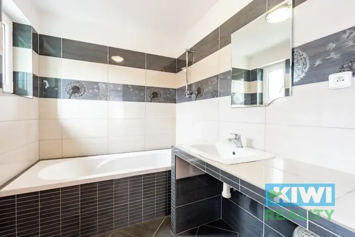 Prodej rodinného domu, Petřvald, Družstevní, 97 m2