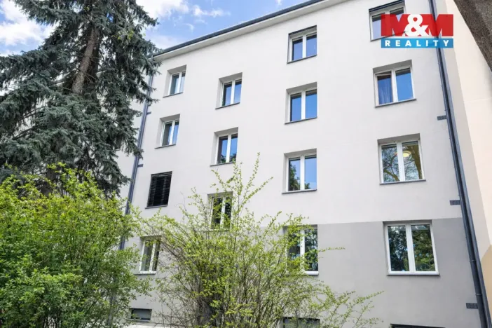 Prodej bytu 3+1, Praha - Strašnice, Průběžná, 76 m2