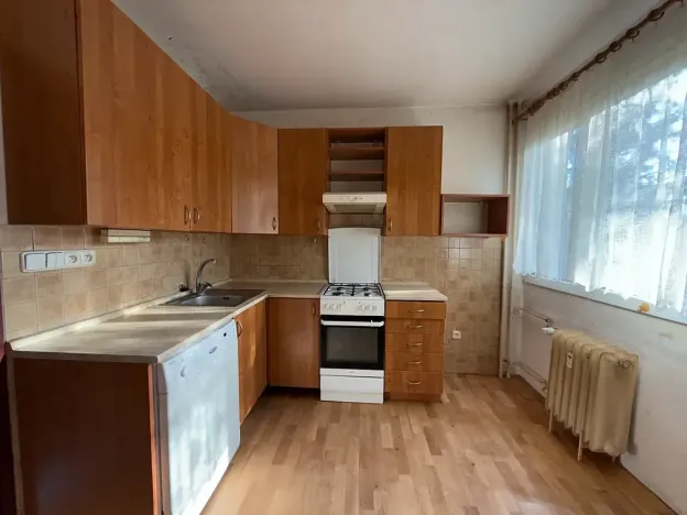 Prodej bytu 3+1, Pardubice, Varšavská, 62 m2