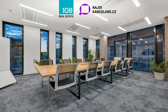 Pronájem kanceláře, Praha - Dejvice, Evropská, 1751 m2