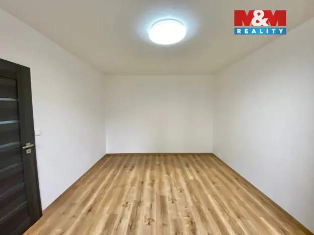 Pronájem bytu 1+1, Děčín - Děčín XXVII-Březiny, 35 m2