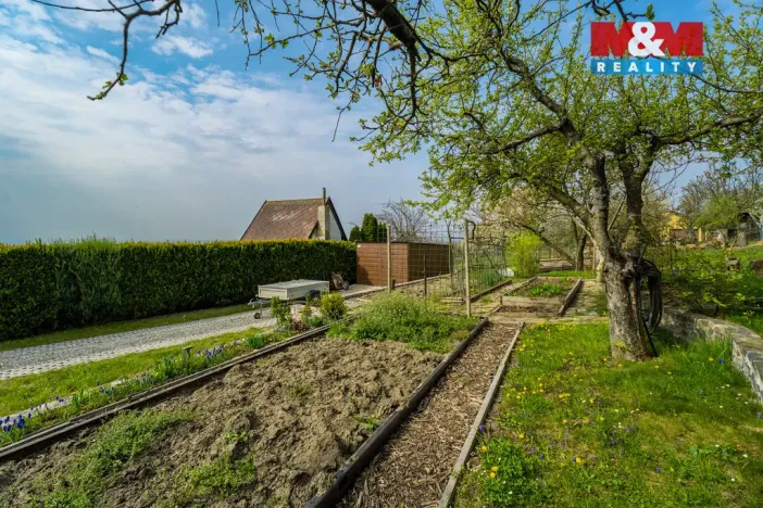 Prodej chaty, Vinařice, 40 m2