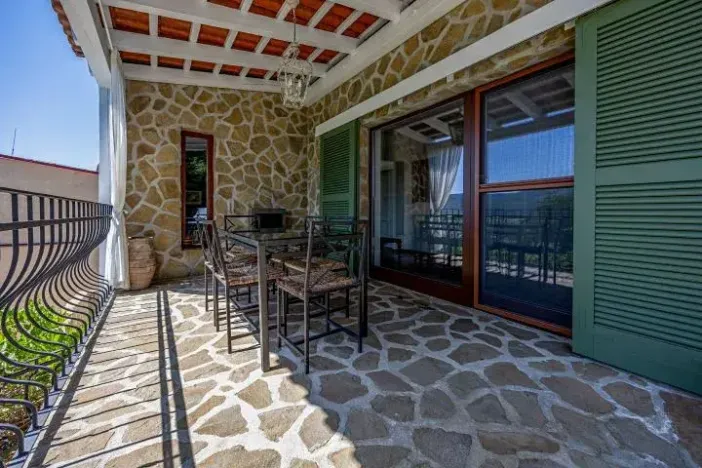 Prodej rodinného domu, Dobřichovice, 322 m2