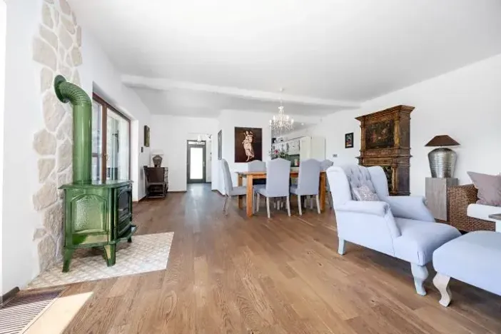 Prodej rodinného domu, Dobřichovice, 322 m2