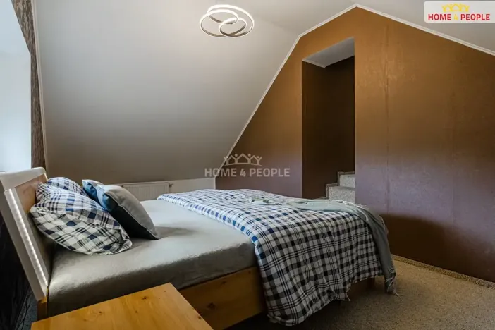 Prodej rodinného domu, Stanovice, 200 m2