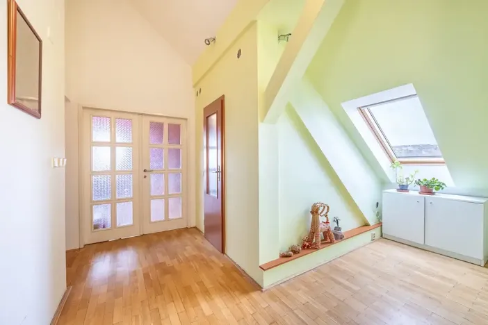 Prodej bytu 4+kk, Praha - Vršovice, Amurská, 175 m2