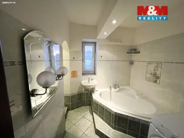 Pronájem bytu 2+1, Olomouc, Šantova, 89 m2