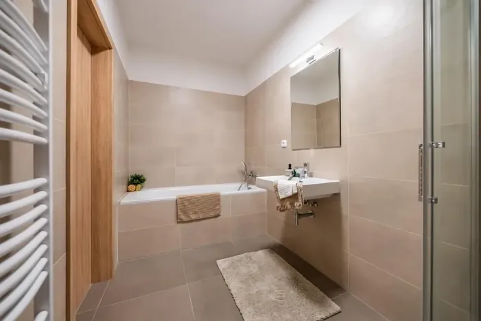 Prodej bytu 2+kk, Praha - Hloubětín, Mochovská, 63 m2