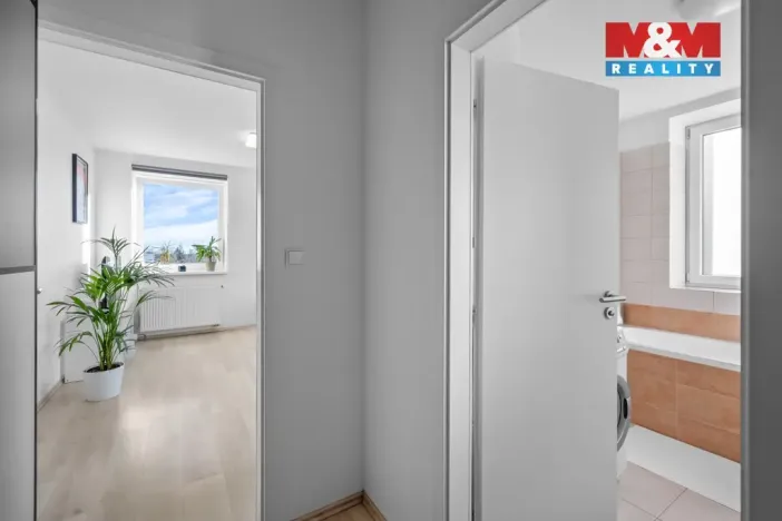 Pronájem bytu 1+kk, Horoměřice, Nebušická, 32 m2