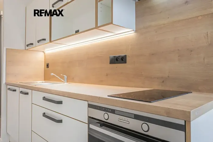 Prodej bytu 2+1, Louny, Josefa Schovánka, 59 m2