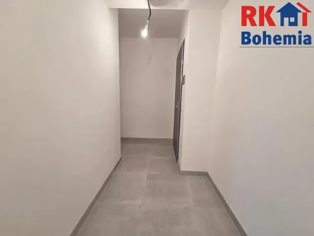Pronájem bytu 2+kk, Praha - Kamýk, Hodkovická, 56 m2