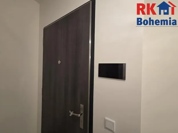 Pronájem bytu 2+kk, Praha - Kamýk, Hodkovická, 56 m2