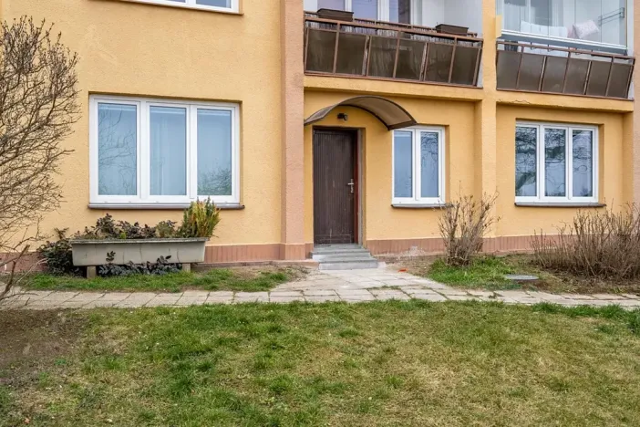 Prodej bytu 3+kk, Praha - Troja, Na Šutce, 71 m2