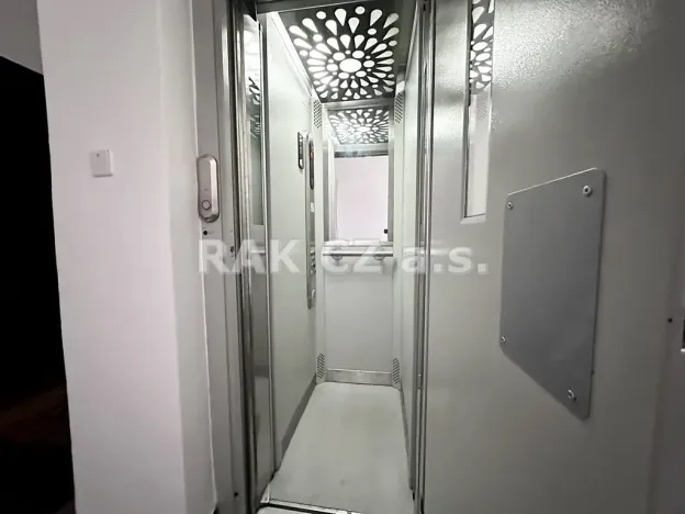 Pronájem bytu 1+kk, Praha - Nové Město, Truhlářská, 32 m2