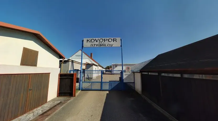 Prodej výrobních prostor, Strmilov, Popelínská, 2500 m2