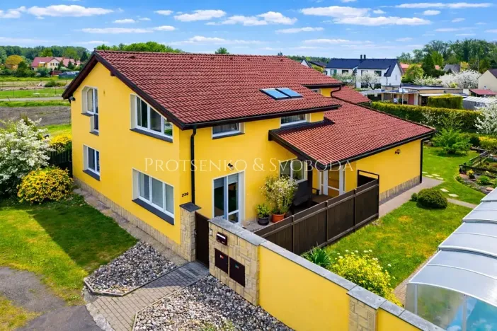 Prodej rodinného domu, Přerov nad Labem, 283 m2