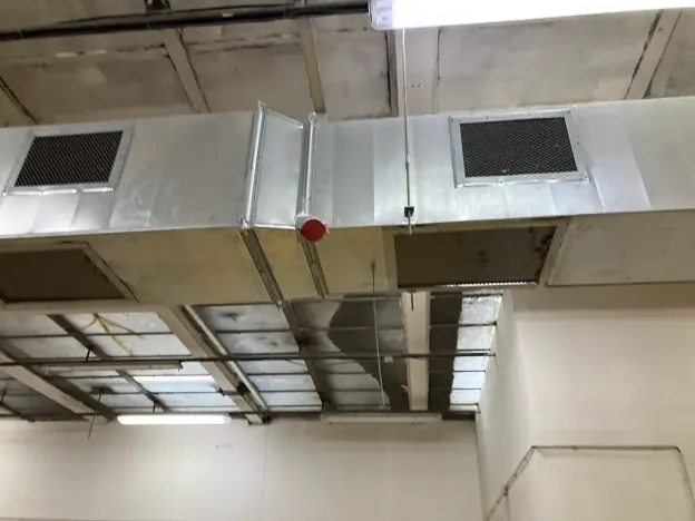 Pronájem skladu, Brno, Valchařská, 371 m2