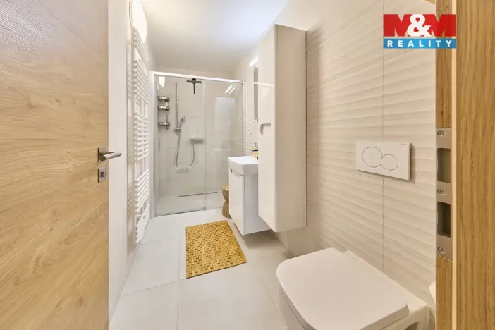 Prodej bytu 2+kk, Černý Důl, 42 m2