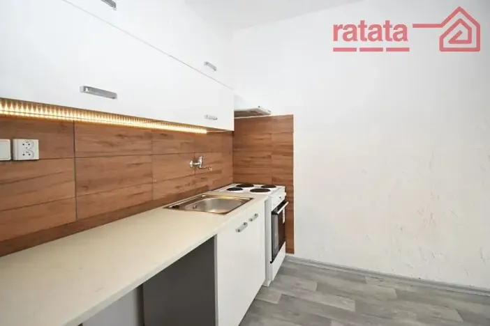 Pronájem bytu 1+kk, Chomutov, Seifertova, 22 m2