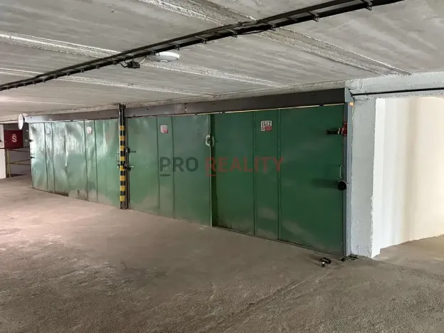 Pronájem garáže, Ostrava, Pavlovova, 15 m2