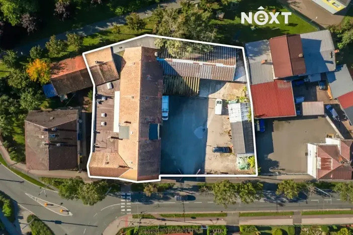 Prodej komerčního pozemku, Hradec Králové, Náhon, 1871 m2