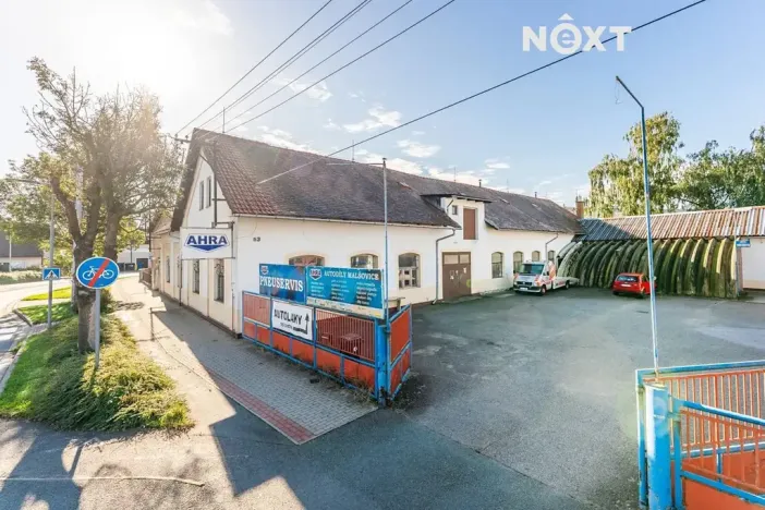 Prodej komerčního pozemku, Hradec Králové, Náhon, 1871 m2