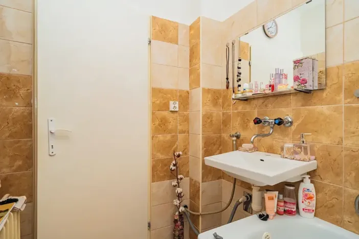 Prodej bytu 1+kk, Praha - Nusle, 5. května, 46 m2