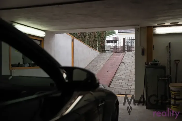 Prodej rodinného domu, Praha - Čakovice, Vyhlídkova, 243 m2