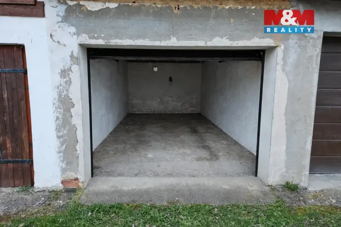 Prodej garáže, Rakovník, nábř. T. G. Masaryka, 18 m2