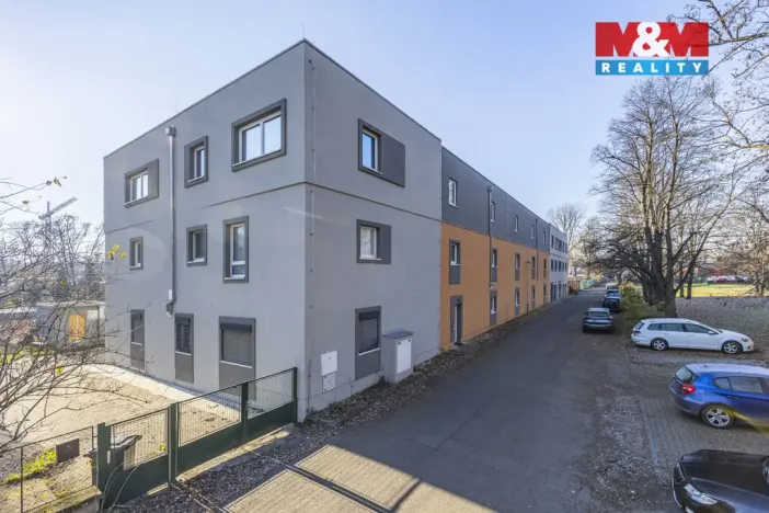 Pronájem bytu 1+kk, Praha - Vysočany, U Lidového domu, 17 m2