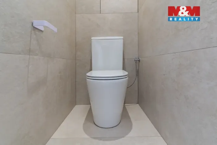 Pronájem bytu 2+1, Cheb, Boženy Němcové, 64 m2