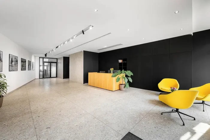 Pronájem kanceláře, Praha - Holešovice, U Uranie, 500 m2