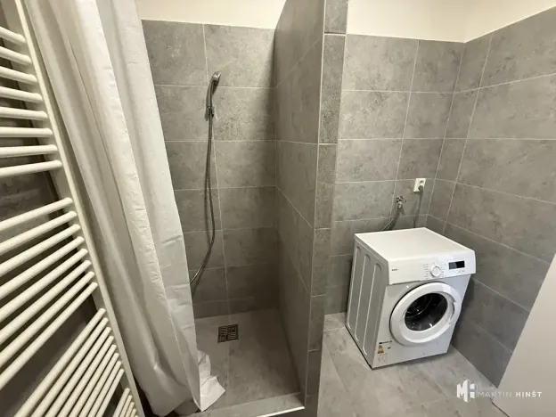 Pronájem bytu 1+kk, Praha - Dubeč, Starodubečská, 22 m2