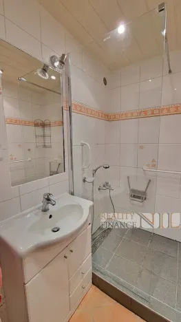 Pronájem bytu 3+1, Plzeň, Krašovská, 82 m2