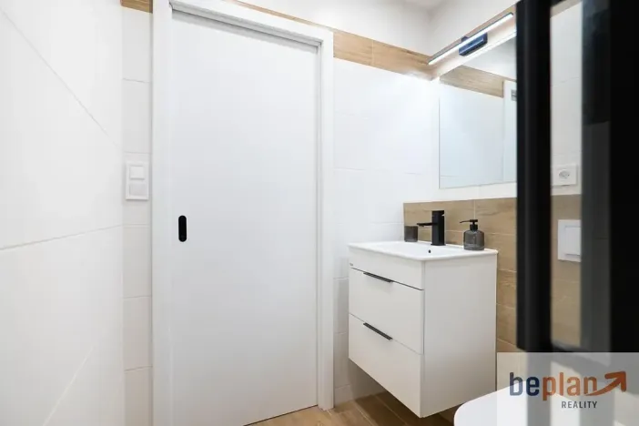 Pronájem bytu 1+1, Děčín, Teplická, 37 m2