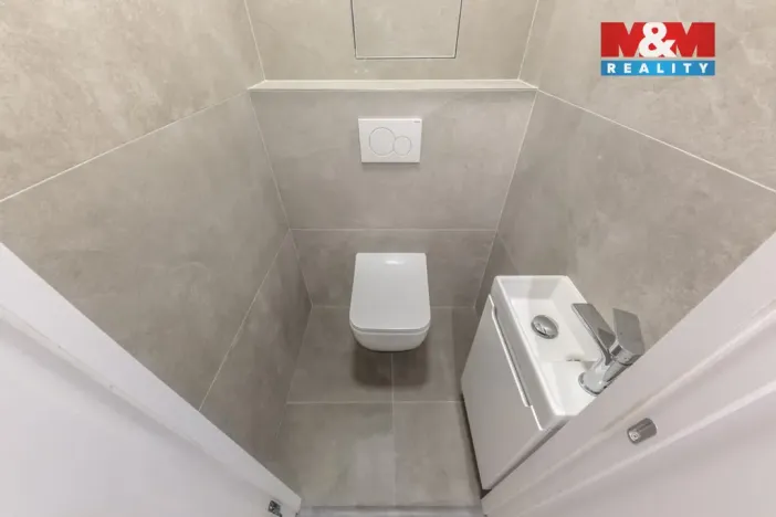 Prodej bytu 2+kk, Mladá Boleslav - Mladá Boleslav II, Husova, 51 m2