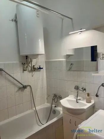 Pronájem bytu 2+1, České Budějovice, Fr. Hrubína, 58 m2