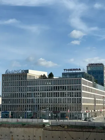 Pronájem kanceláře, Brno, Úzká, 300 m2