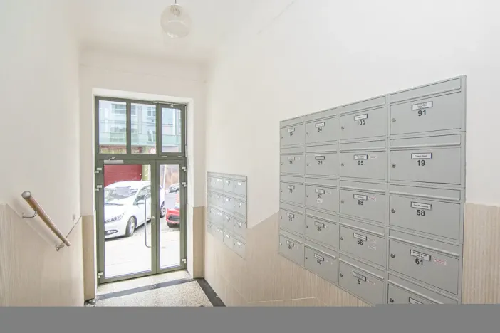 Pronájem bytu 2+kk, Praha - Holešovice, Přístavní, 62 m2