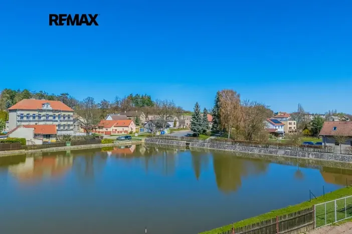 Prodej bytu 3+1, Ledce, 71 m2